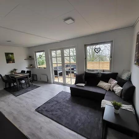 Am Waldrand Auf Der Gübyer Alm Сasa de vacaciones Güby